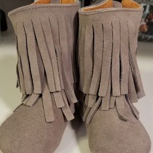 New Monkey feet minky lined fringe boots 18-24 mo